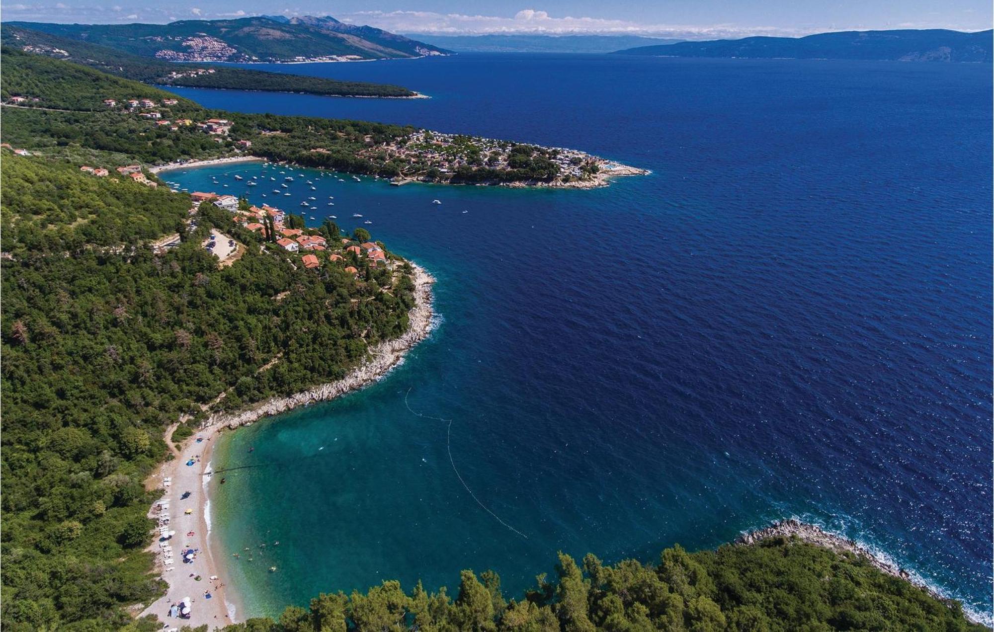 Beautiful Apartment In Rabac With Kitchen Екстер'єр фото